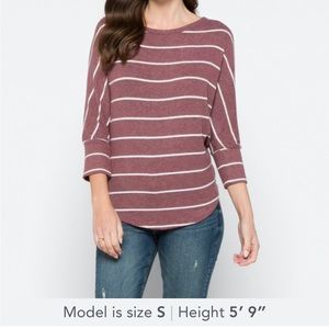 Market and Spruce womens top